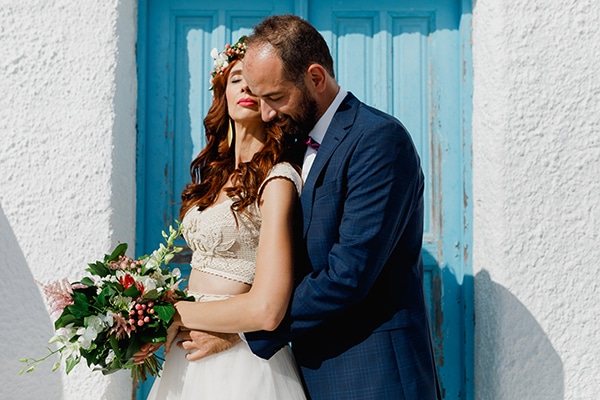 Romantic next day session in Santorini Romantic next day session in Santorini