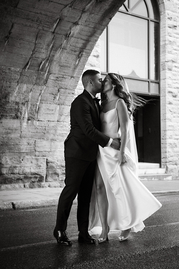 beautiful-timeless-wedding-montreal-black-white-theme_01