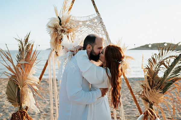 Beach wedding in Greece with a bohemian flair | Katerina & Nikos Beach wedding in Greece with a bohemian flair | Katerina & Nikos
