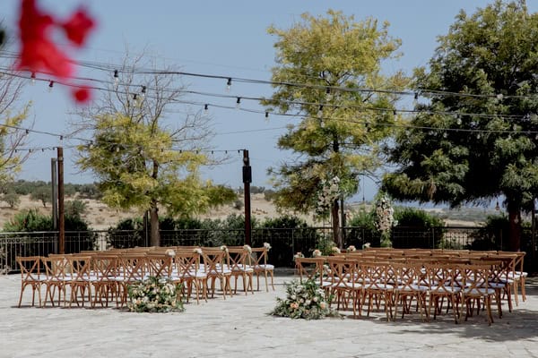 Chic Summer Wedding Liopetro Wedding Venue