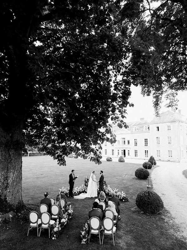 classic-luxe-summer-wedding-france_16