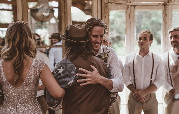 coachella-inspired-wedding-sparkly-touches_11