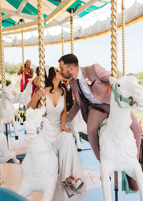 colorful-bright-wedding-preston-court_24