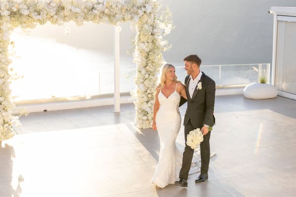 Dreamy summer wedding in santorini with breathtaking floral design | Stephanie & Daniel Dreamy summer wedding in santorini with breathtaking floral design | Stephanie & Daniel