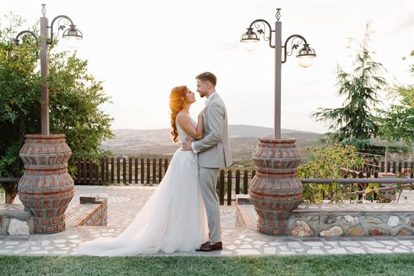 Dreamy wedding with soft tones and pampas grass | Kiri & Julio Dreamy wedding with soft tones and pampas grass | Kiri & Julio