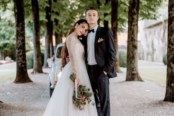 Elegant blue toned wedding styling in a historic garden setting