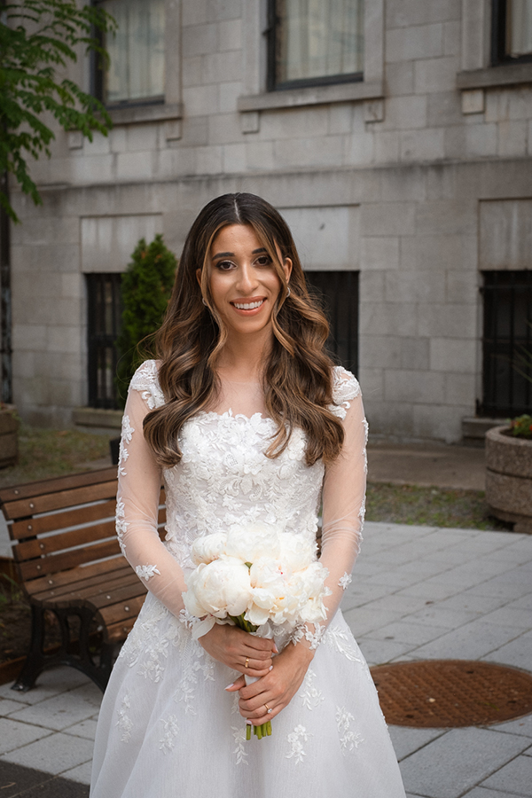 elegant-summer-wedding-montreal-romantic-vibes_09x
