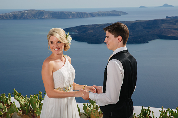 Beautiful elopement in Santorini | Sarah & Christian Beautiful elopement in Santorini | Sarah & Christian