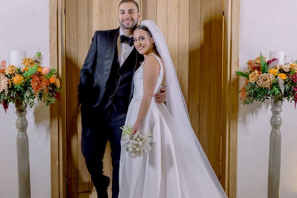 A fall wedding filled with warm hues and romantic vibes | Ioanna & Nabil A fall wedding filled with warm hues and romantic vibes | Ioanna & Nabil