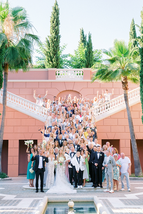 flower-filled-wedding-spain-blush-pink-details_30