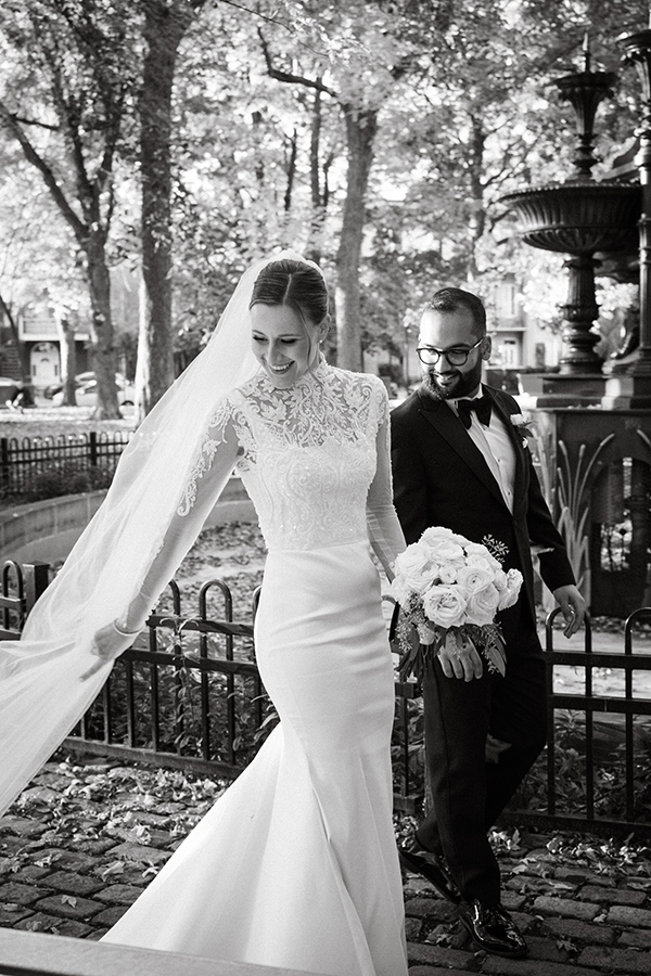 impossibly-pretty-wedding-elegant-decor-maison-principale_01