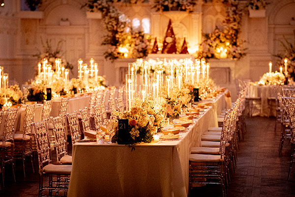 impossibly-pretty-wedding-elegant-decor-maison-principale_19
