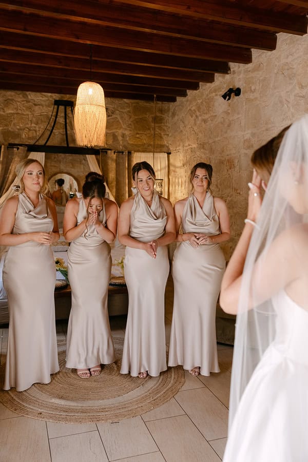 Liopetro Destination Wedding White Flowers