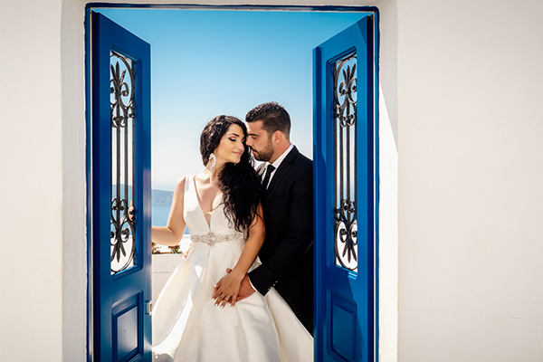 Lovely next day shoot in Santorini with stunning views │ Marina & Yiannis Lovely next day shoot in Santorini with stunning views │ Marina & Yiannis