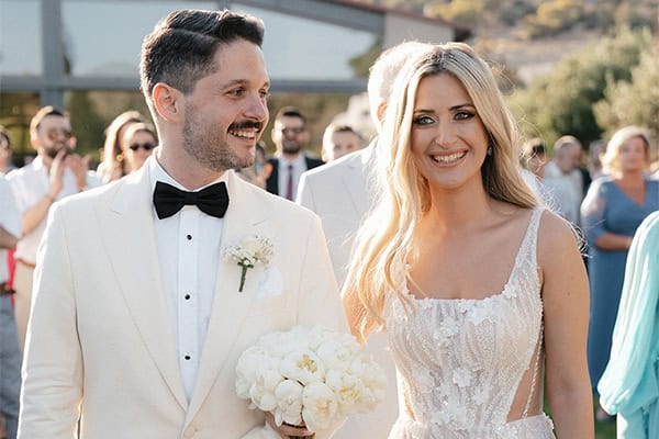 Lovely summer wedding with white blooms | Katerina & George