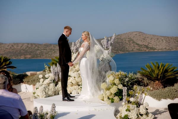 Luxurious Summer Wedding Overlooking The Bay Of Mirabello In Crete