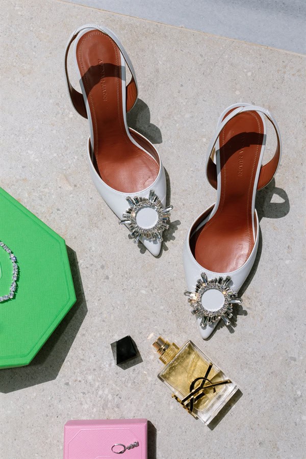 modern-elegance-bold-black-details-chic-nicosia-wedding_13