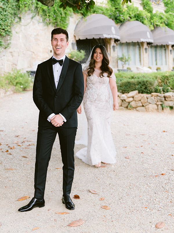 modern-garden-wedding-florence-italy-lush-florals_13