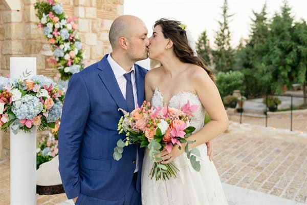 A romantic summer wedding filled with soft hues and elegant details | Stefania & Matthieu A romantic summer wedding filled with soft hues and elegant details | Stefania & Matthieu