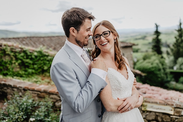romantic-summer-wedding-tuscany-rustic-details_01x