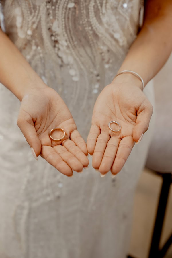 Romantic Summer Wedding Vibrant Blooms Annabelle Hotel