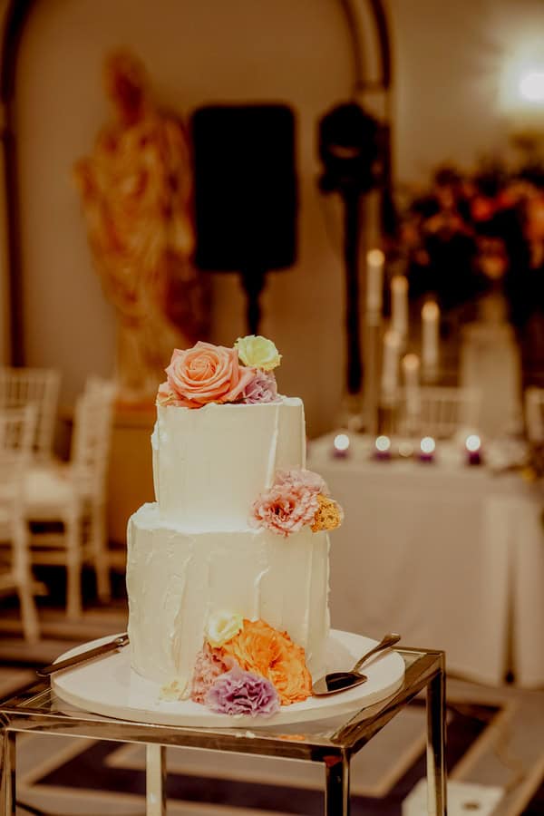 Romantic Summer Wedding Vibrant Blooms Annabelle Hotel