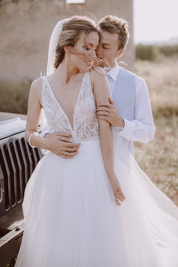 rustic-chic-wedding-spain-earthy-tones_01x