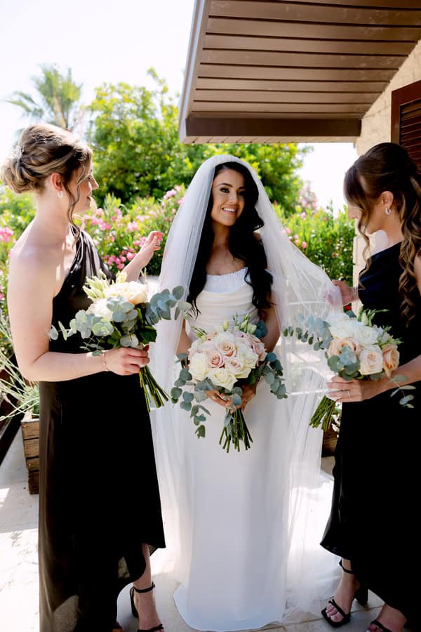 Rustic Chic Wedding With Neutral Tones At Lchateau