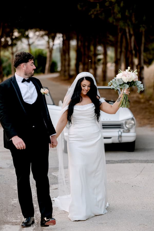 Rustic Chic Wedding With Neutral Tones At Lchateau