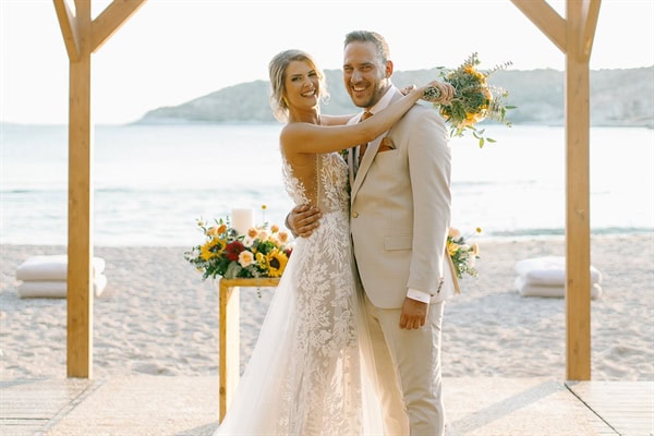 Seaside summer wedding with colorful flowers | Marilena & Stelios Seaside summer wedding with colorful flowers | Marilena & Stelios