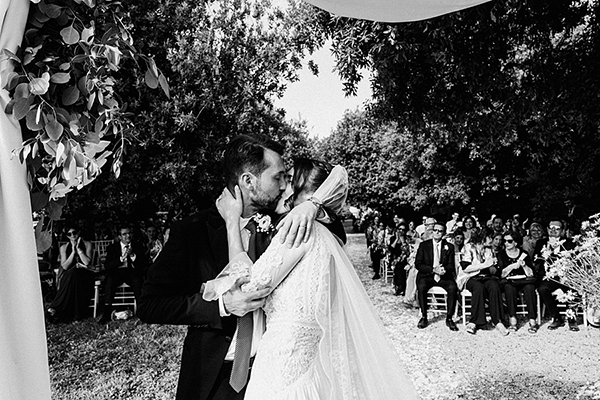 spring-wedding-sorrento-italy-bohemian-flair_15x