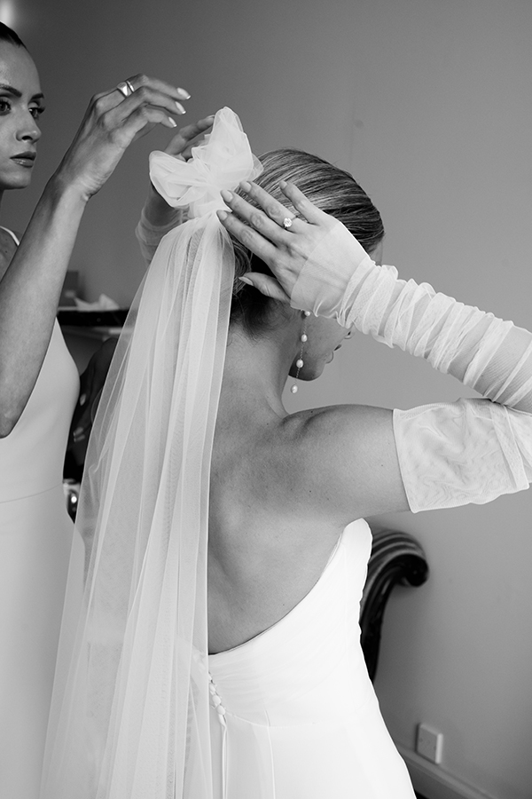 stylish-summer-wedding-yeovil-uk-vintage-touches_05