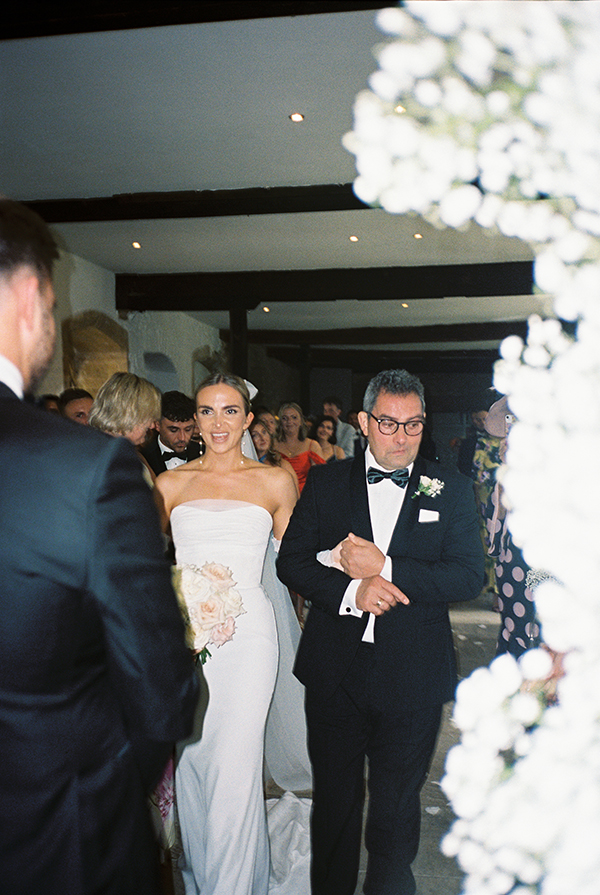 stylish-summer-wedding-yeovil-uk-vintage-touches_10