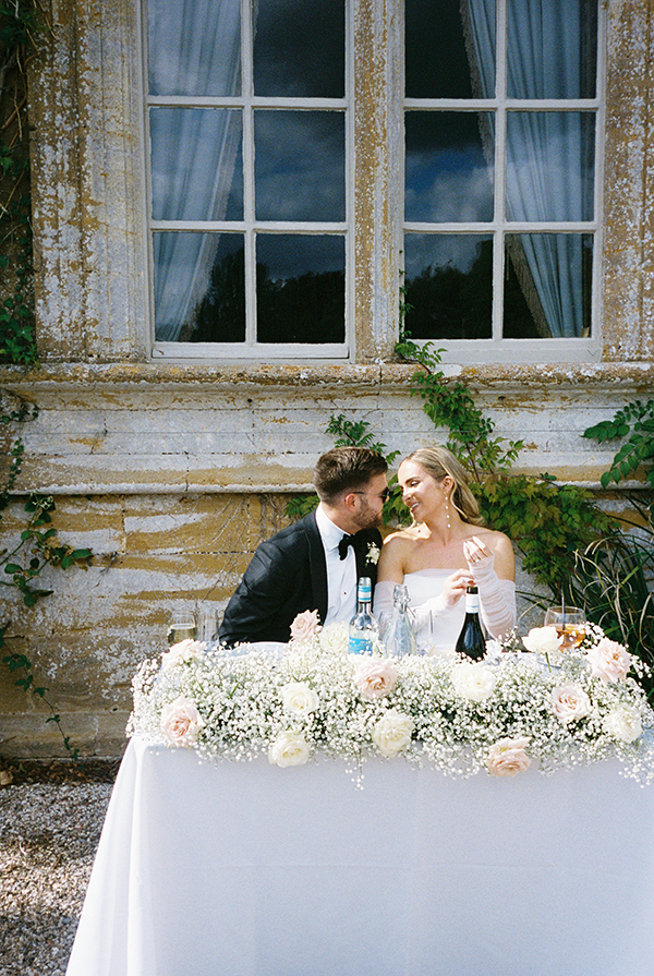 stylish-summer-wedding-yeovil-uk-vintage-touches_19