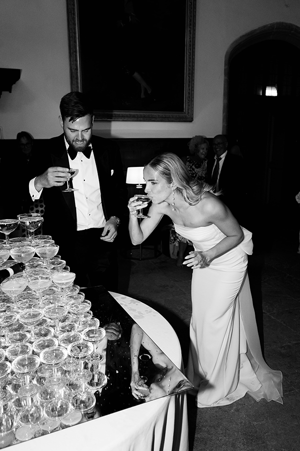 stylish-summer-wedding-yeovil-uk-vintage-touches_23