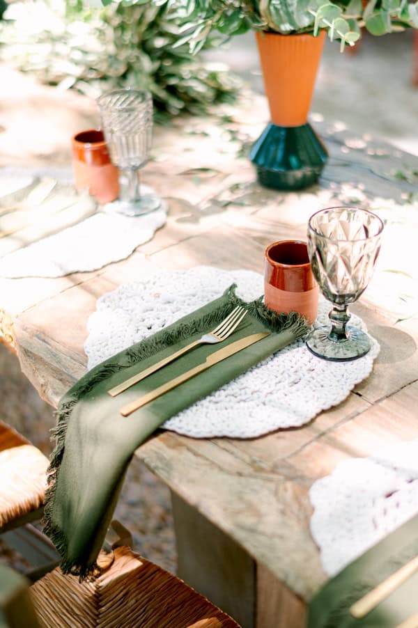 Summer Wedding Chania Chamomile Rustic Details