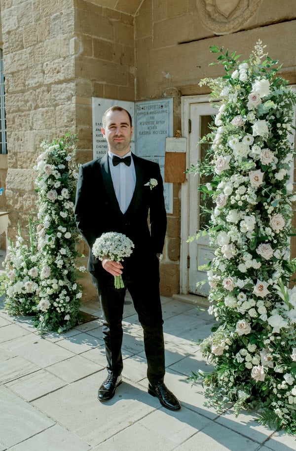 Summer Wedding Nicosia Romantic Details
