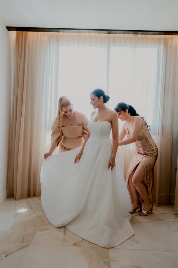 Summer Wedding With Vibrant Flowers