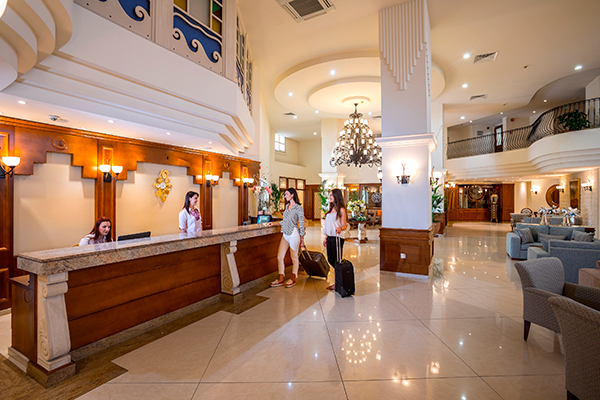 your-wedding-day-amazing-aquamare-hotel_03