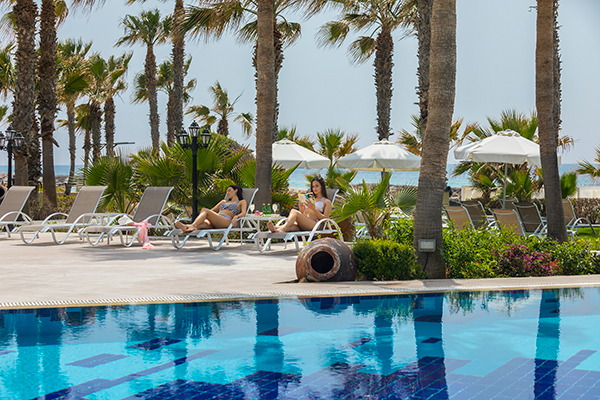 your-wedding-day-amazing-aquamare-hotel_13